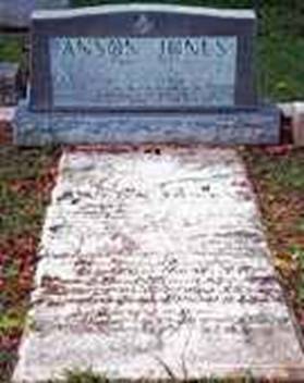 AnsonJonesGraveGlenwoodCemeteryHouston1101